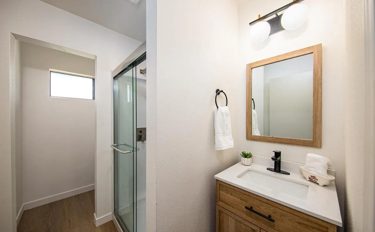 Peaceful Private Retreat In The Heart Of Town Villa Redlands 0*,