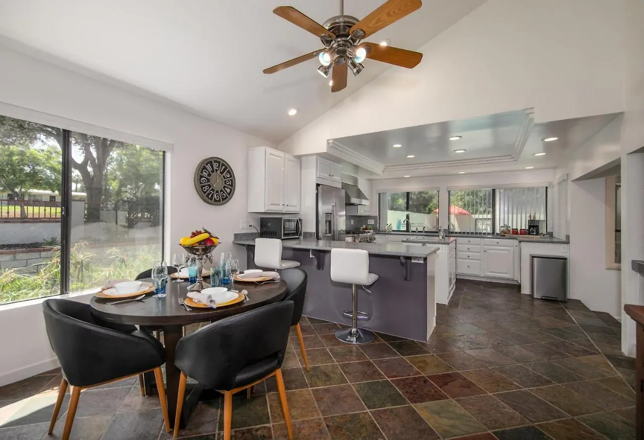 Peaceful Private Retreat In The Heart Of Town Villa Redlands United States
