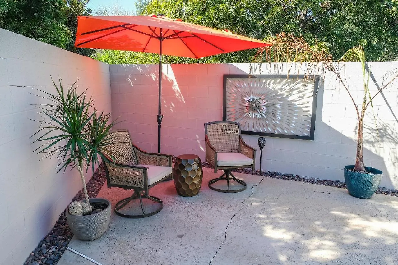 Peaceful Private Retreat In The Heart Of Town Villa Redlands