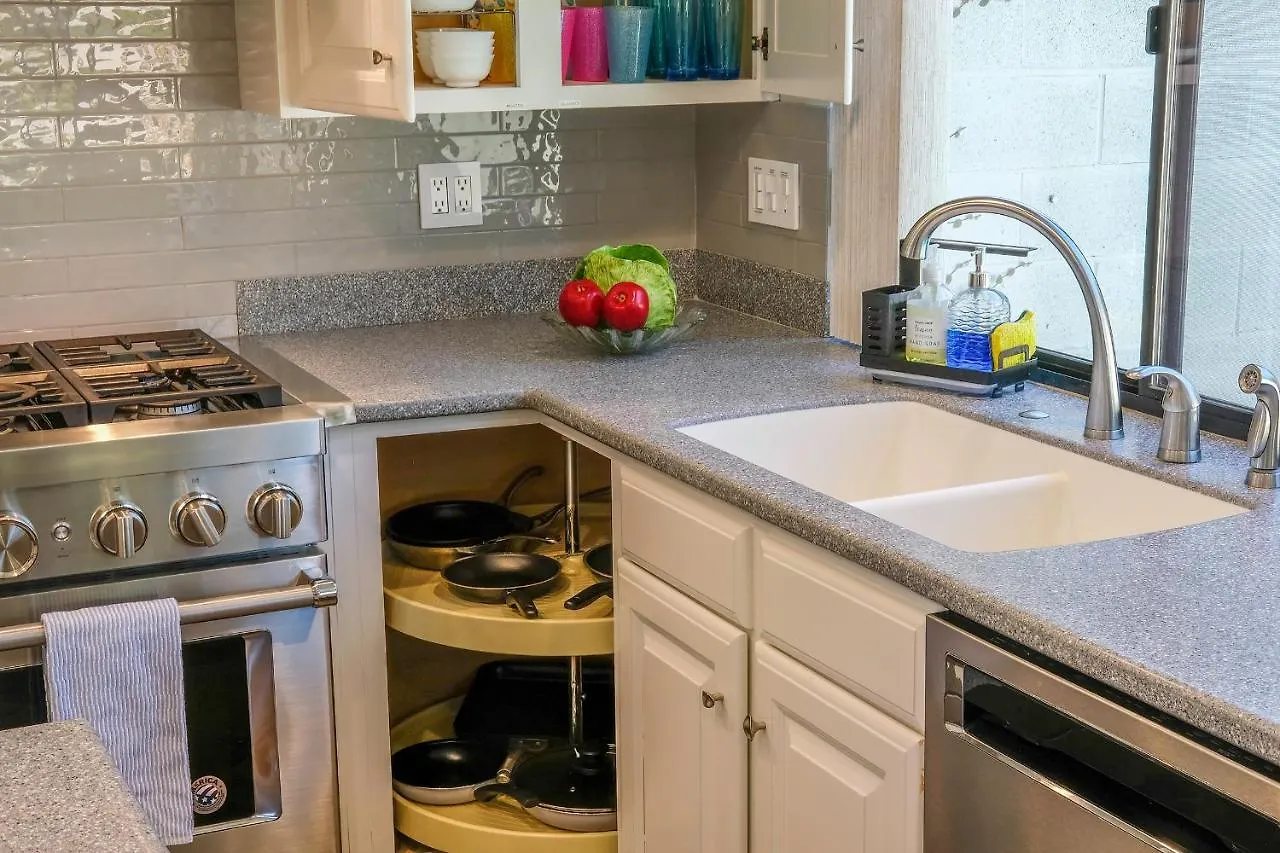 Peaceful Private Retreat In The Heart Of Town Villa Redlands