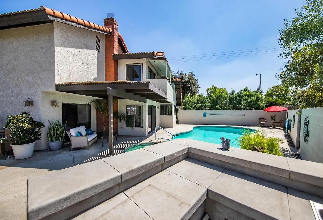 Peaceful Private Retreat In The Heart Of Town Villa Redlands
