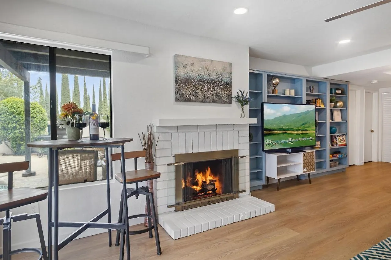 Peaceful Private Retreat In The Heart Of Town Villa Redlands United States